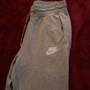 Gray Nike sweats, Size: XS